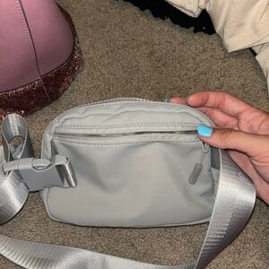 Lululemon Belt Bag 🩶